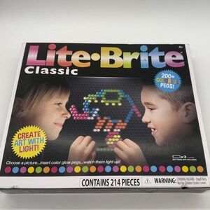 Unused. Lite Brite Classic Light‎ Up Peg Board 200+ Colorful Pegs Art.